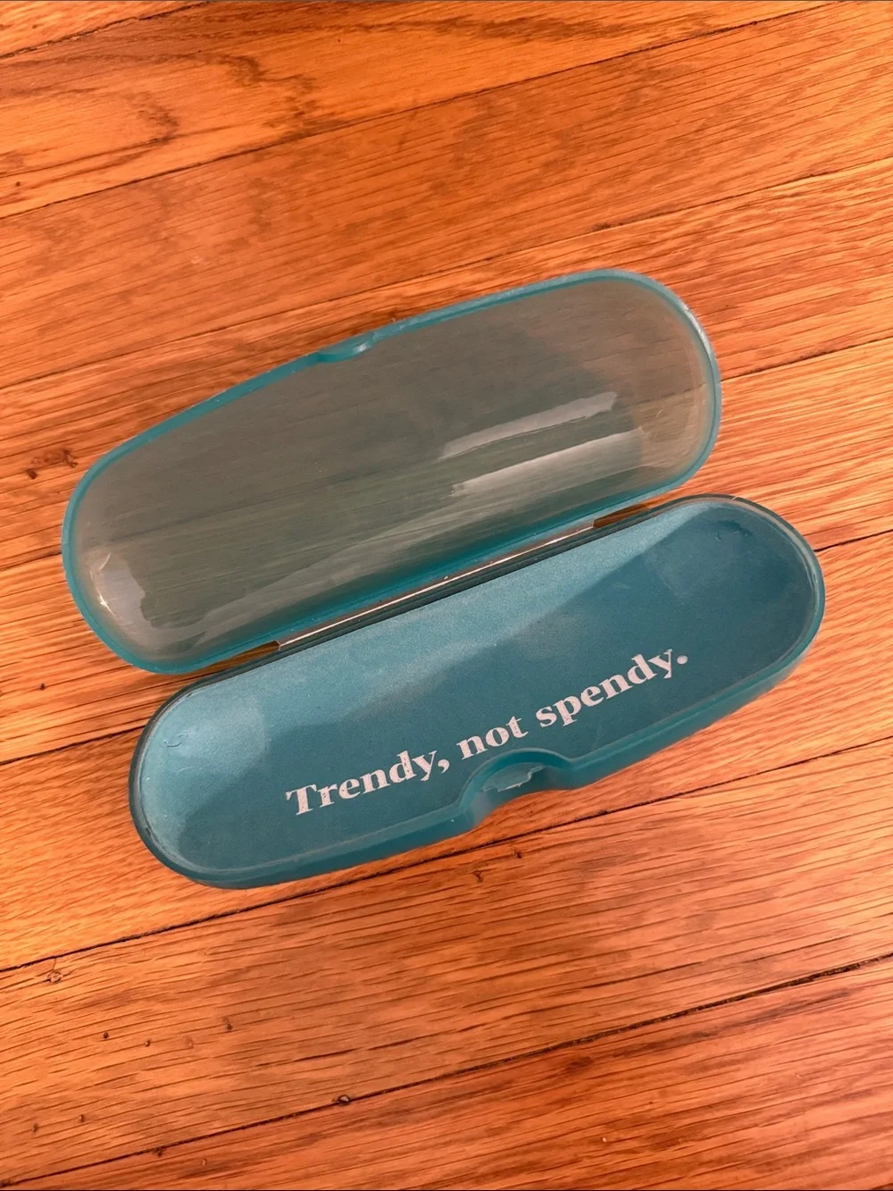 Trendy, Not Spendy Teal Sunglasses Case